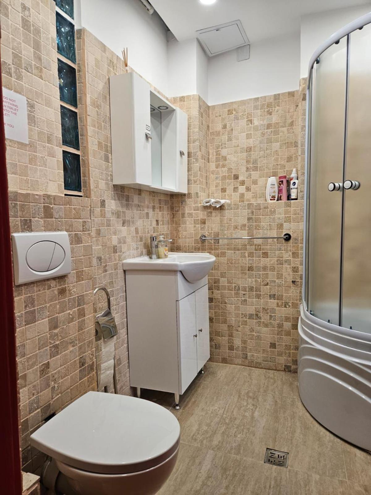 Alt Studio Apartment Bucharest Exterior photo